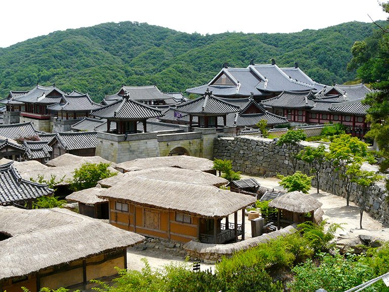 BUSAN- SEOUL- NAMI – KOREAN FOLK VILLAGE